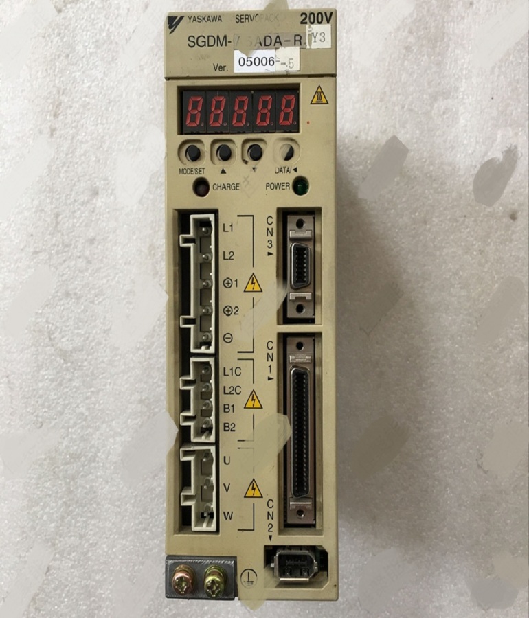 山东  烟台SGDM-A5ADA-RY3 安川伺服驱动器维修